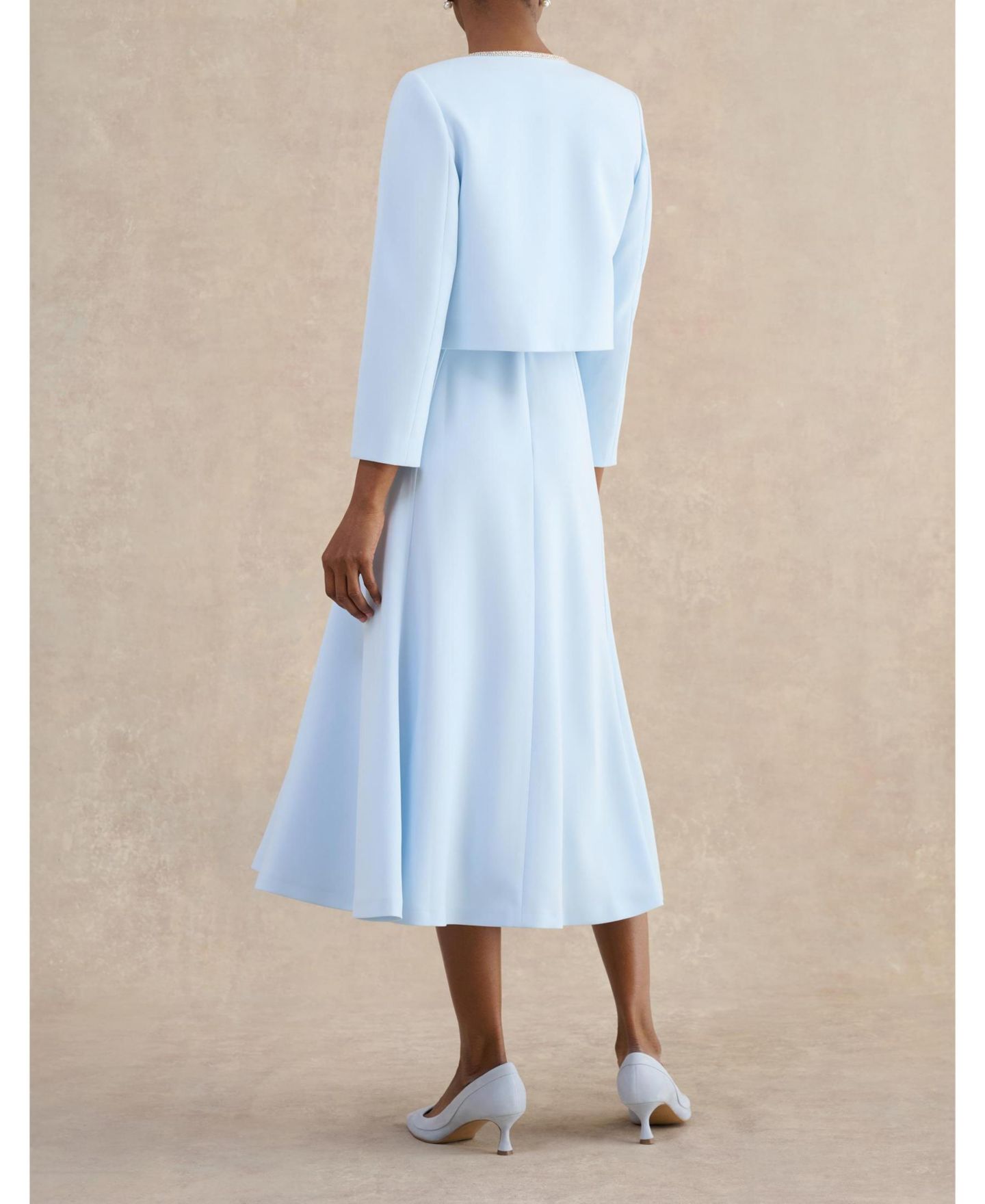 Женская куртка Hobbs London Beatrix Embellished, цвет: Бледный синий — фото 6
