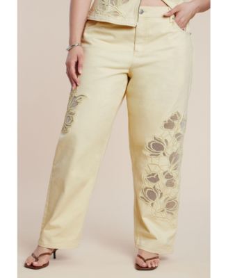 Women's Floral Embroidery Jean