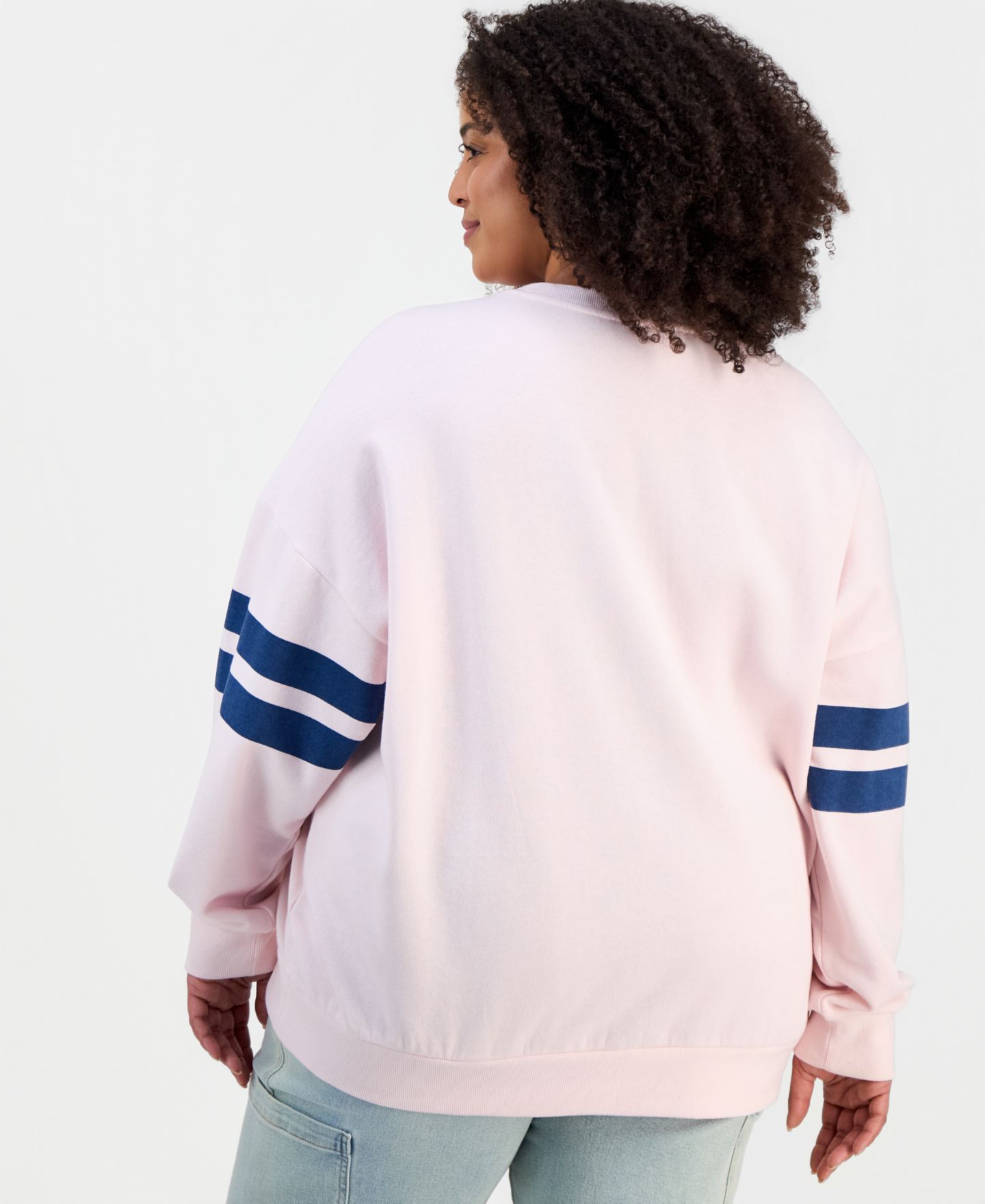 Женский свитшот Rebel Veil Trendy Plus Size Fleece Crewneck, цвет: Ballet Slipper — фото 4