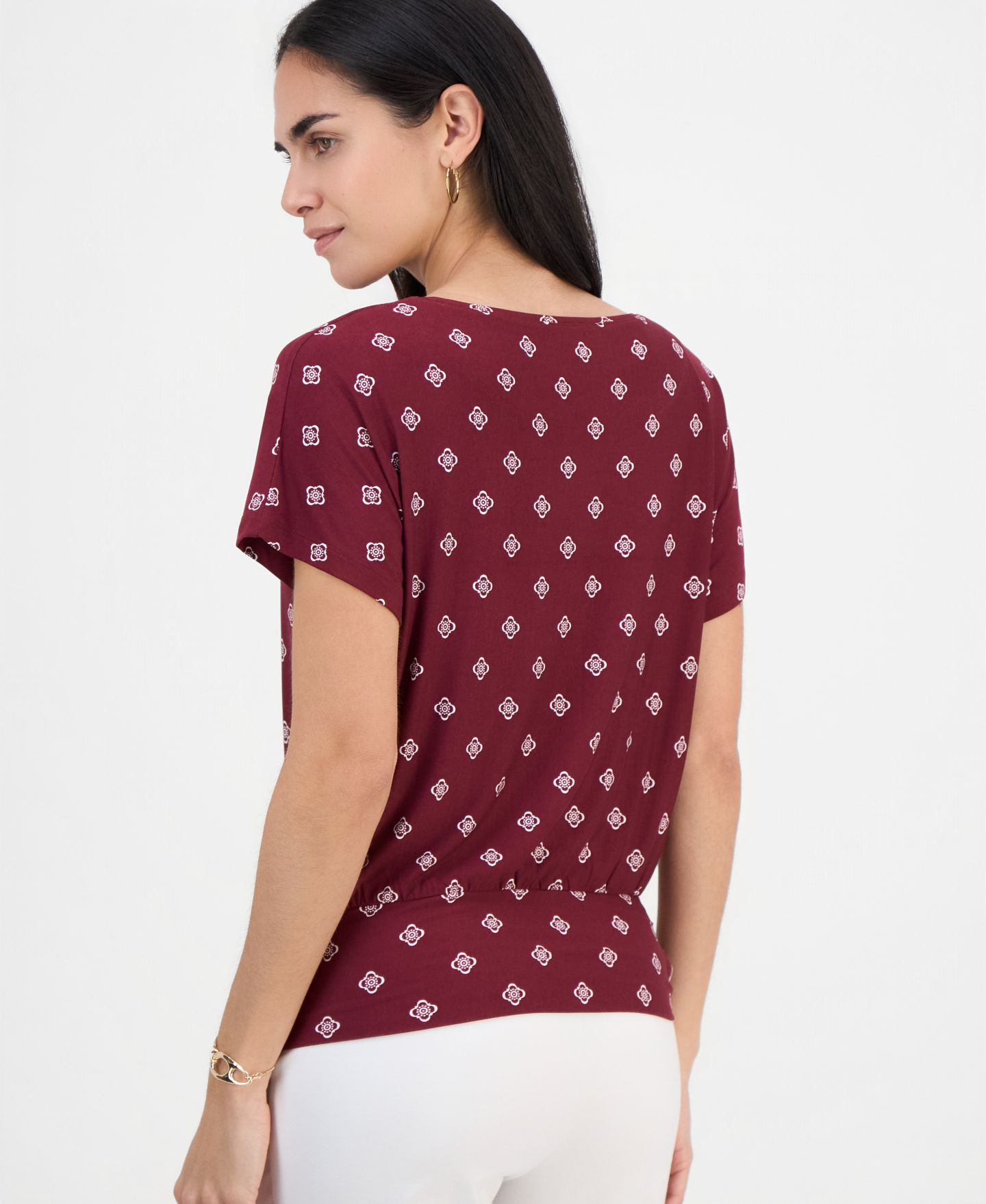 Женский топ JM Collection Petite Sofia Tile Banded-Hem Boat-Neck Top, цвет: Вишнёвый — фото 4
