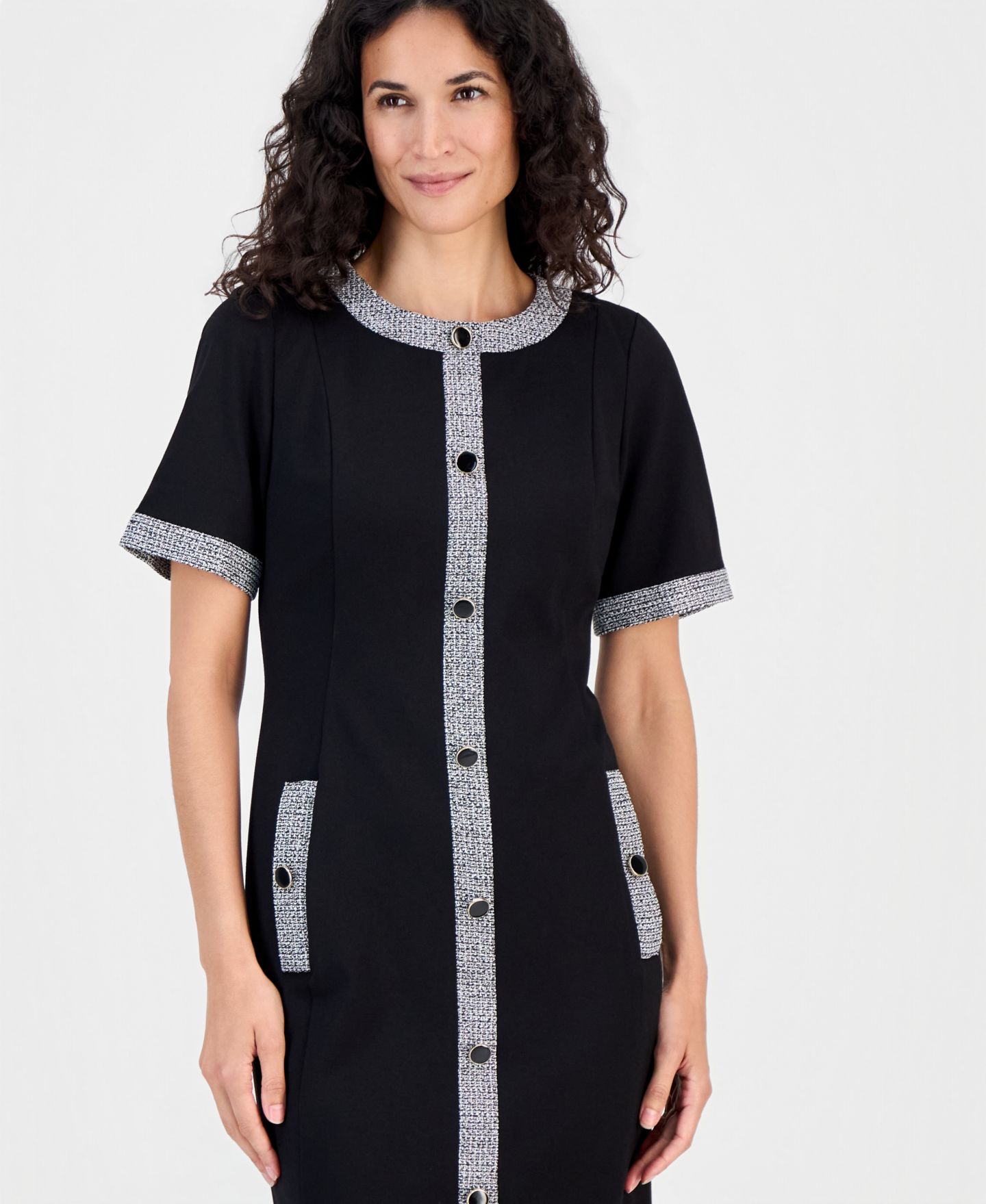 Женское платье Kasper Tweed-Trim Short-Sleeve Sheath, цвет: Чёрный разноцветный — фото 3