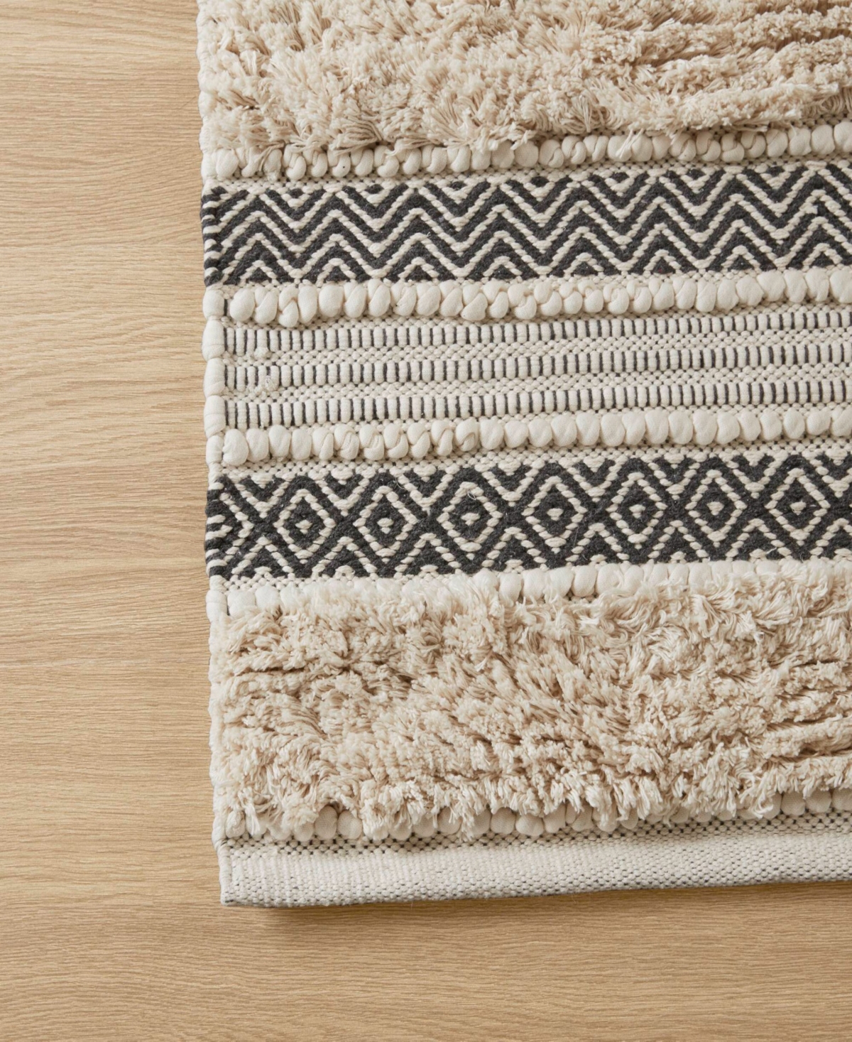 Ink+Ivy Asher Woven Texture Stripe Bath Rug, 20" x 32"