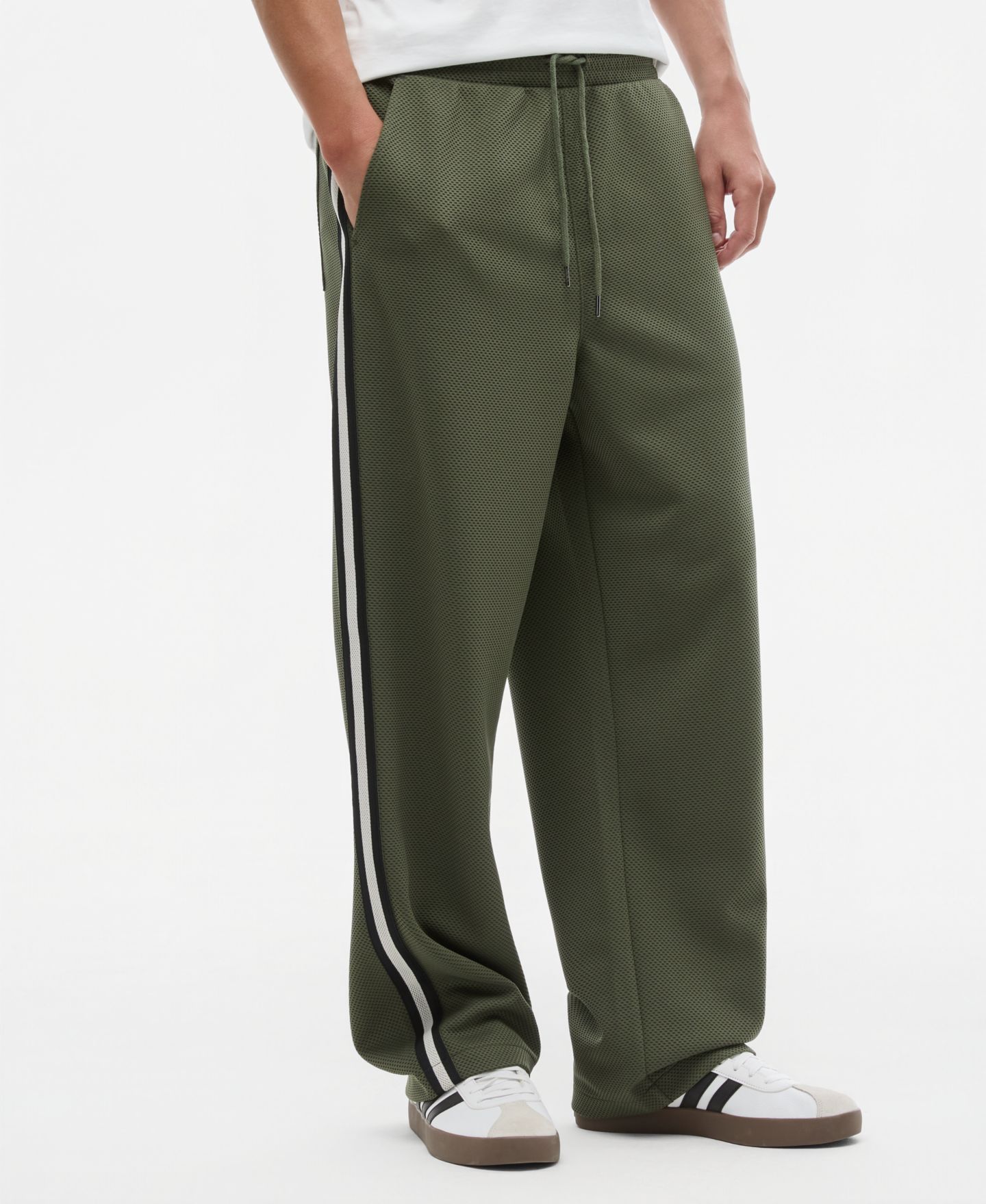 Мужские брюки Mode of One Sport Mesh Striped Drawstring, цвет: Wild Ivy — фото 3