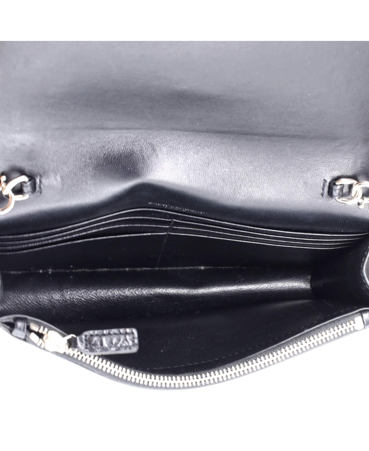 Pre-Owned Saint Laurent Classic Monogram Tassel Chain Wallet Embossed Leather