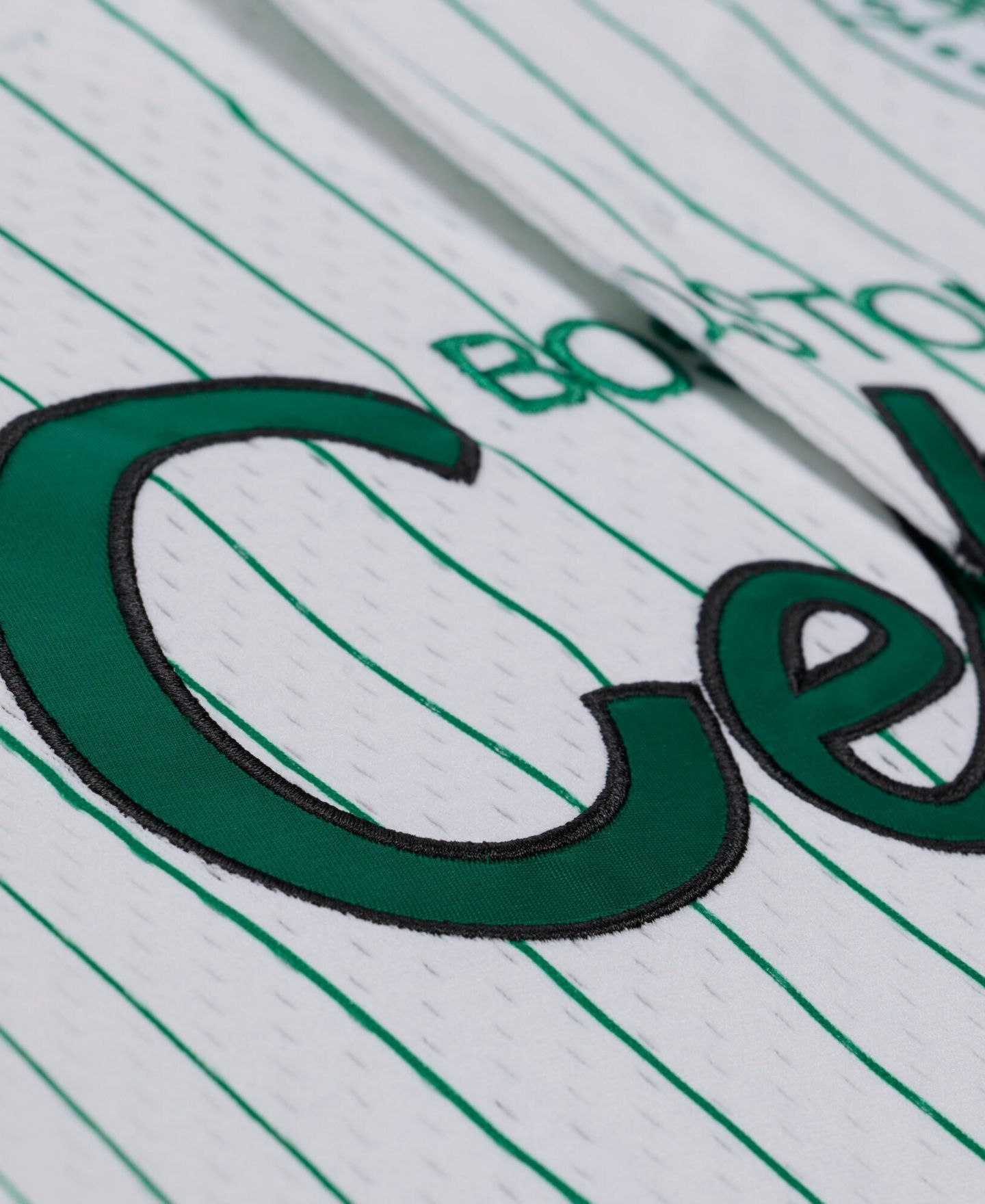 Мужской топ Mitchell & Ness White Boston Celtics Head Coach Pinstripe Mesh Full-Button Baseball Jersey — фото 5