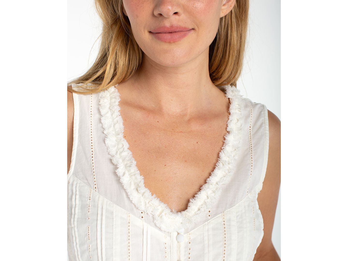 Женская блузка Liverpool Los Angeles Petite Sleeveless Pintuck Blouse, цвет: Кремовый полосатый — фото 2