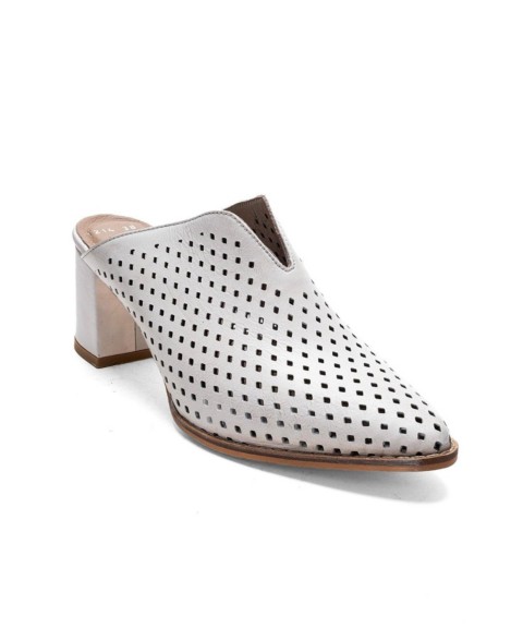 Женские Forever & Always Shoes Women's Toen Leather Block Heel Mule