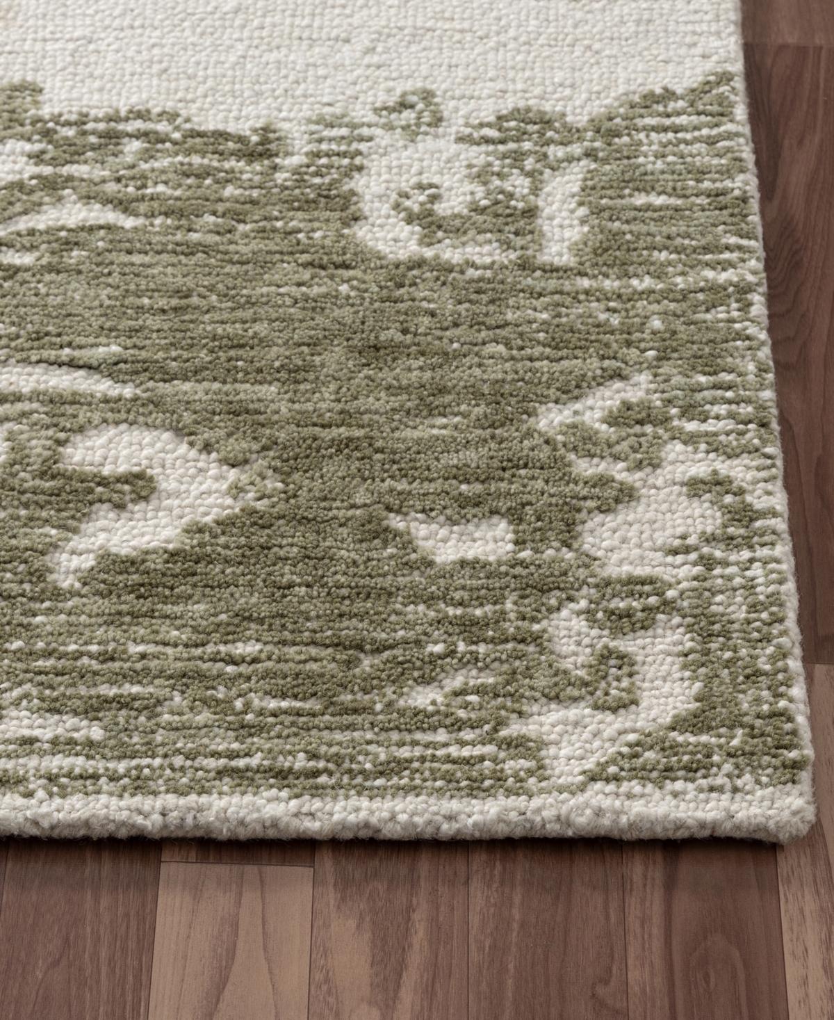 Lr Home Madelyn Nuv-784 7'9"x9'9" Area Rug