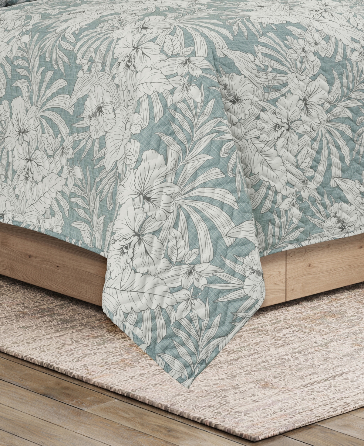 Salt Life Auckland Floral 3-Piece Quilt Set, King/California King