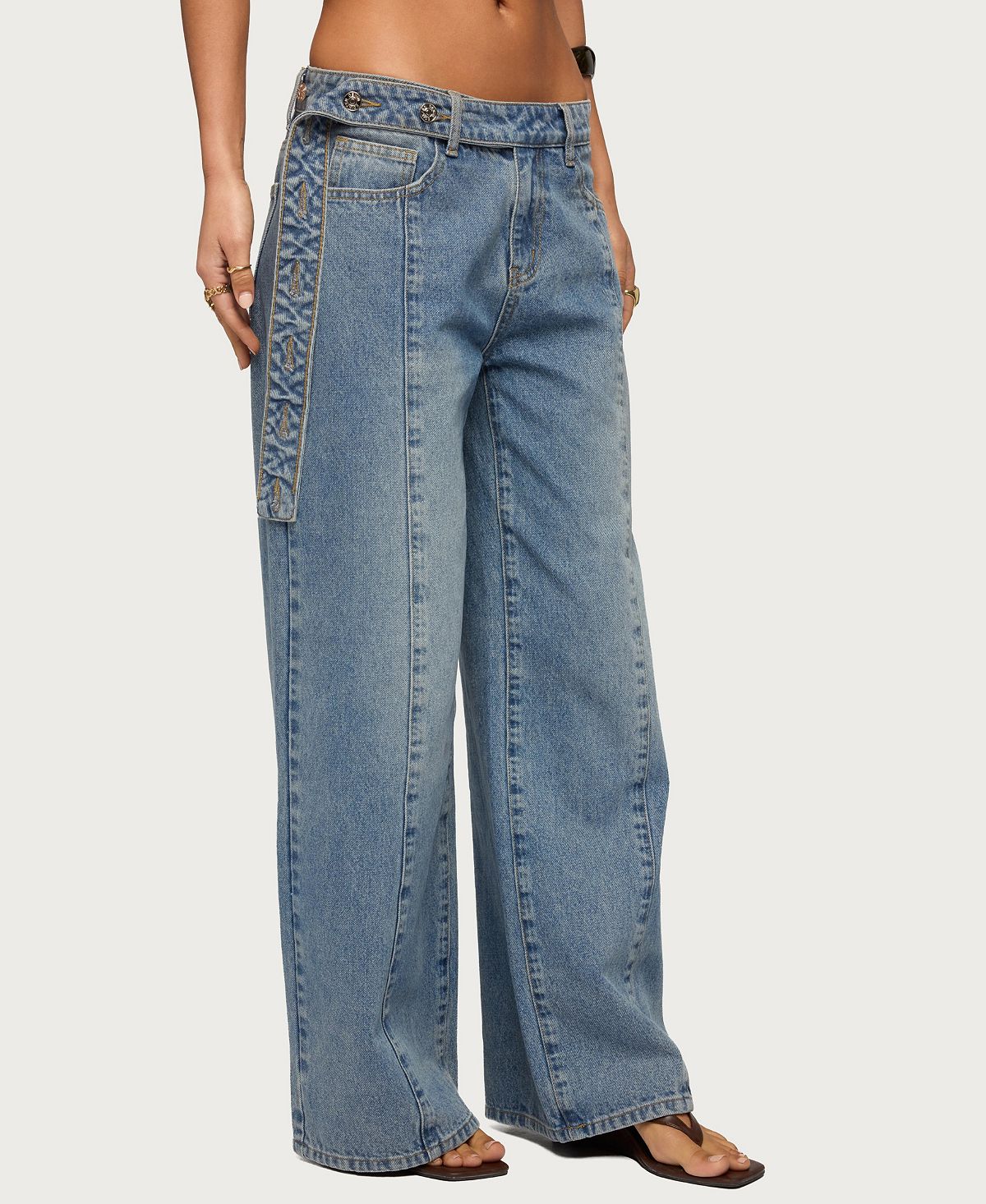 Edikted Women's Buttoned Waist Low Rise Baggy Jeans view 4 — MAYCSS fashion products