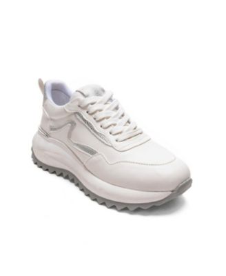 Women's Whisper Casual Sneaker