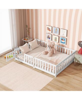 Floor Bed with Fence and Door, Rubber Wood