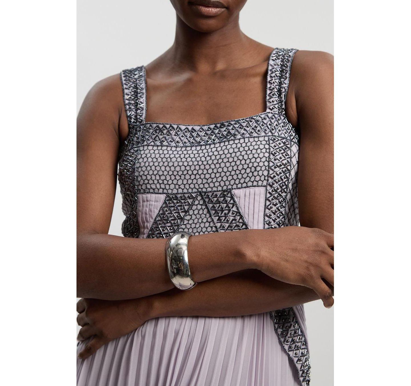 Женское платье Karen Millen Embellished Pleated Midi, цвет: Сиреневый — фото 5