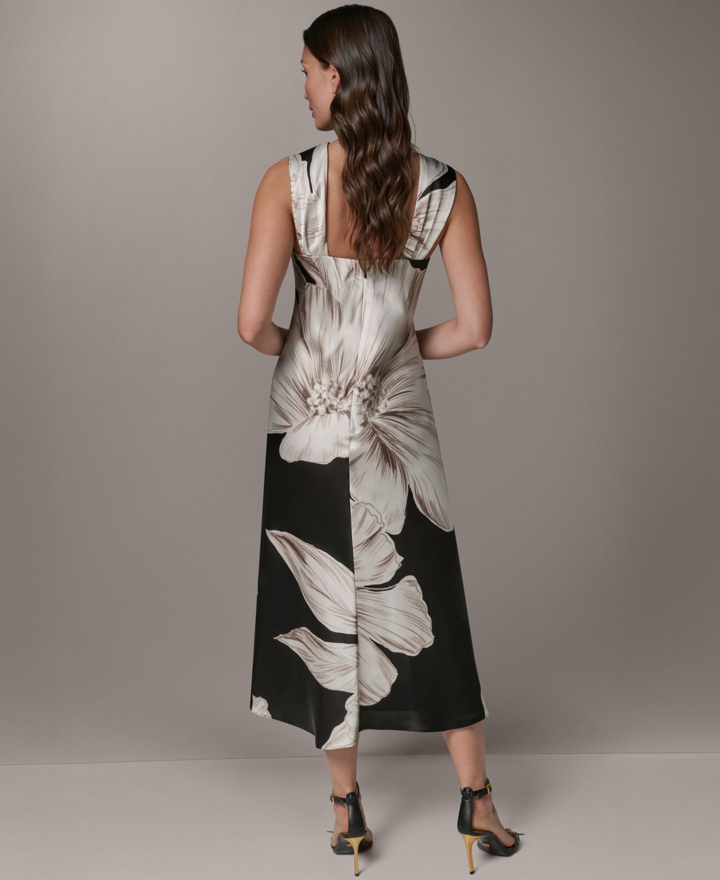 Женское платье Donna Karan New York Sleeveless Asymmetrical Neck Floral Midi, цвет: Чёрный разноцветный — фото 5