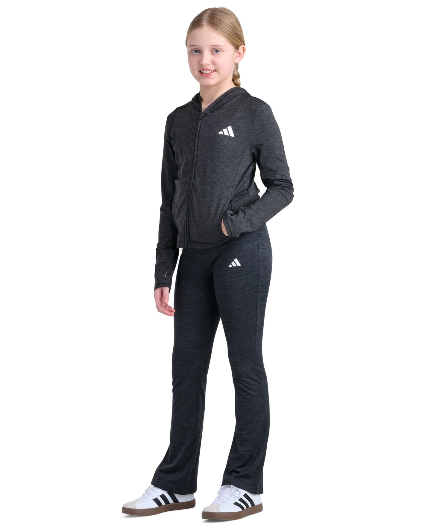 Куртка adidas Long-Sleeve Full-Zip Hooded Jacket для девочек, цвет: Чёрный — фото 2