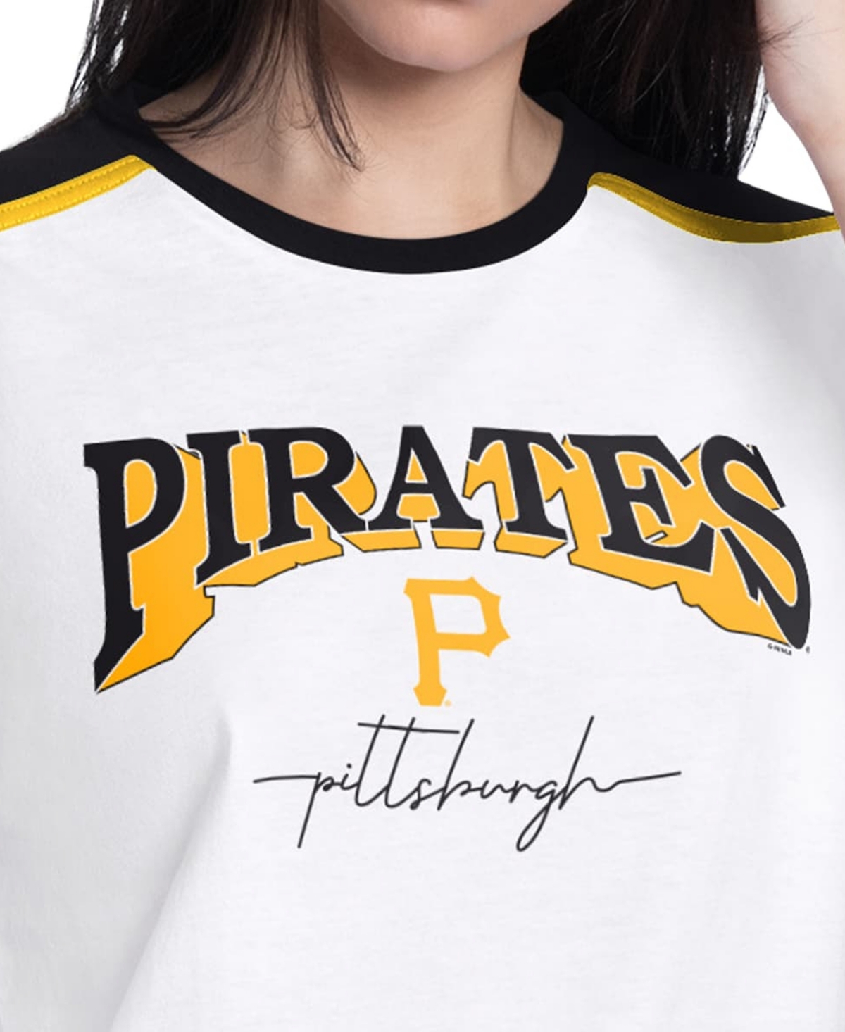 G-iii 4Her by Carl Banks Women's White Pittsburgh Pirates First Lane Fashion T-Shirt