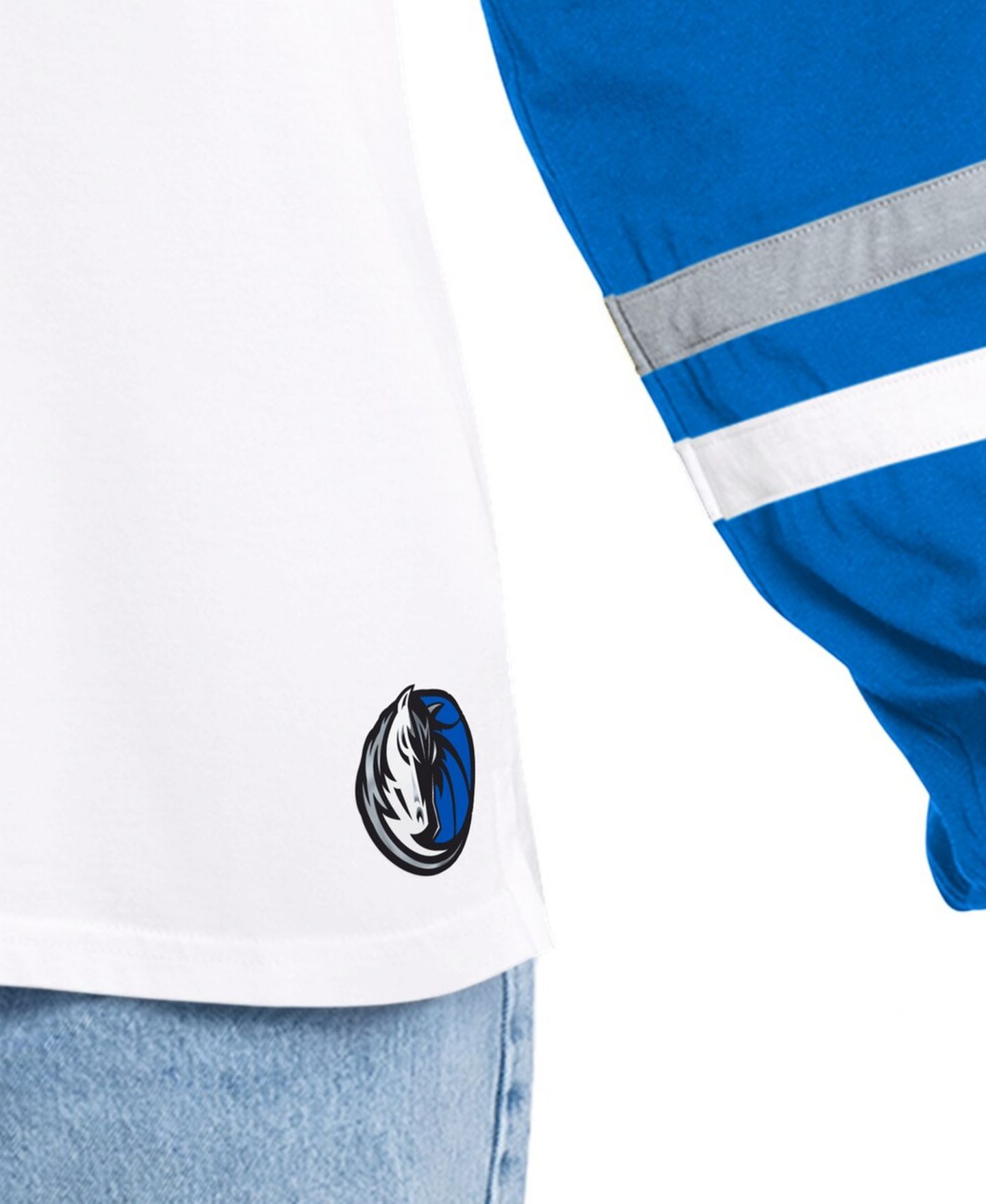 Женская футболка G-III 4Her by Carl Banks White/Royal Dallas Mavericks Key Player Oversized Hooded Long Sleeve — фото 4