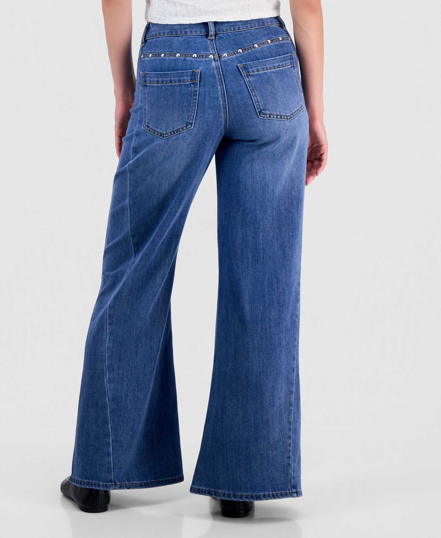 Juniors' High-Waisted Wide-Leg Studded Jeans