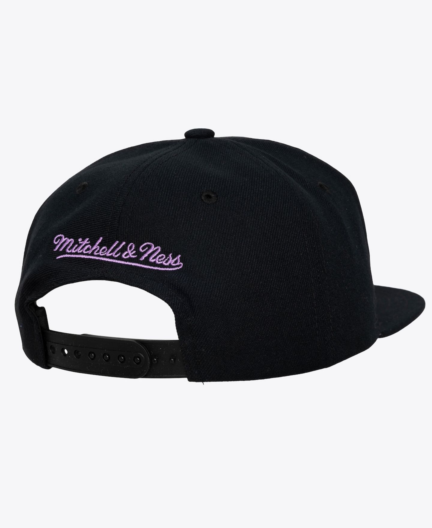 Мужская кепка Mitchell & Ness Black Los Angeles Lakers Hardwood Classics Old School Stacked Text Snapback Hat — фото 3