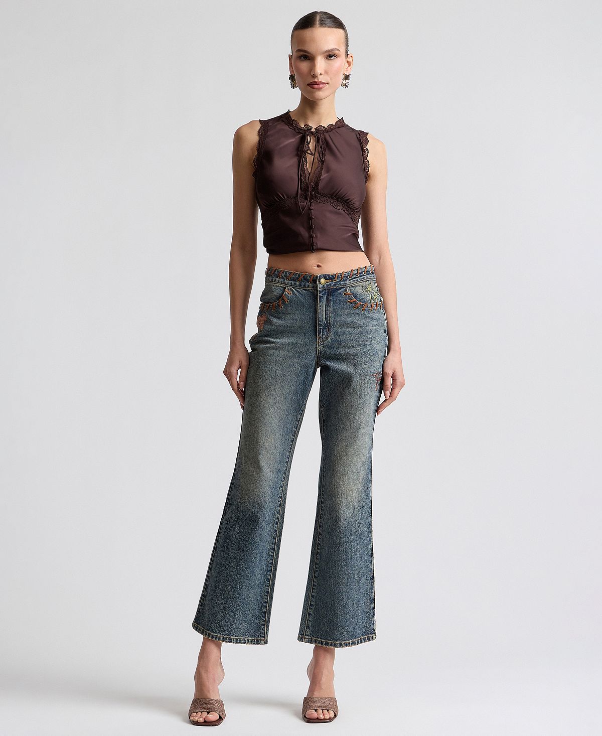Avec Les Filles Women's Flare Jeans view 6 — MAYCSS fashion products