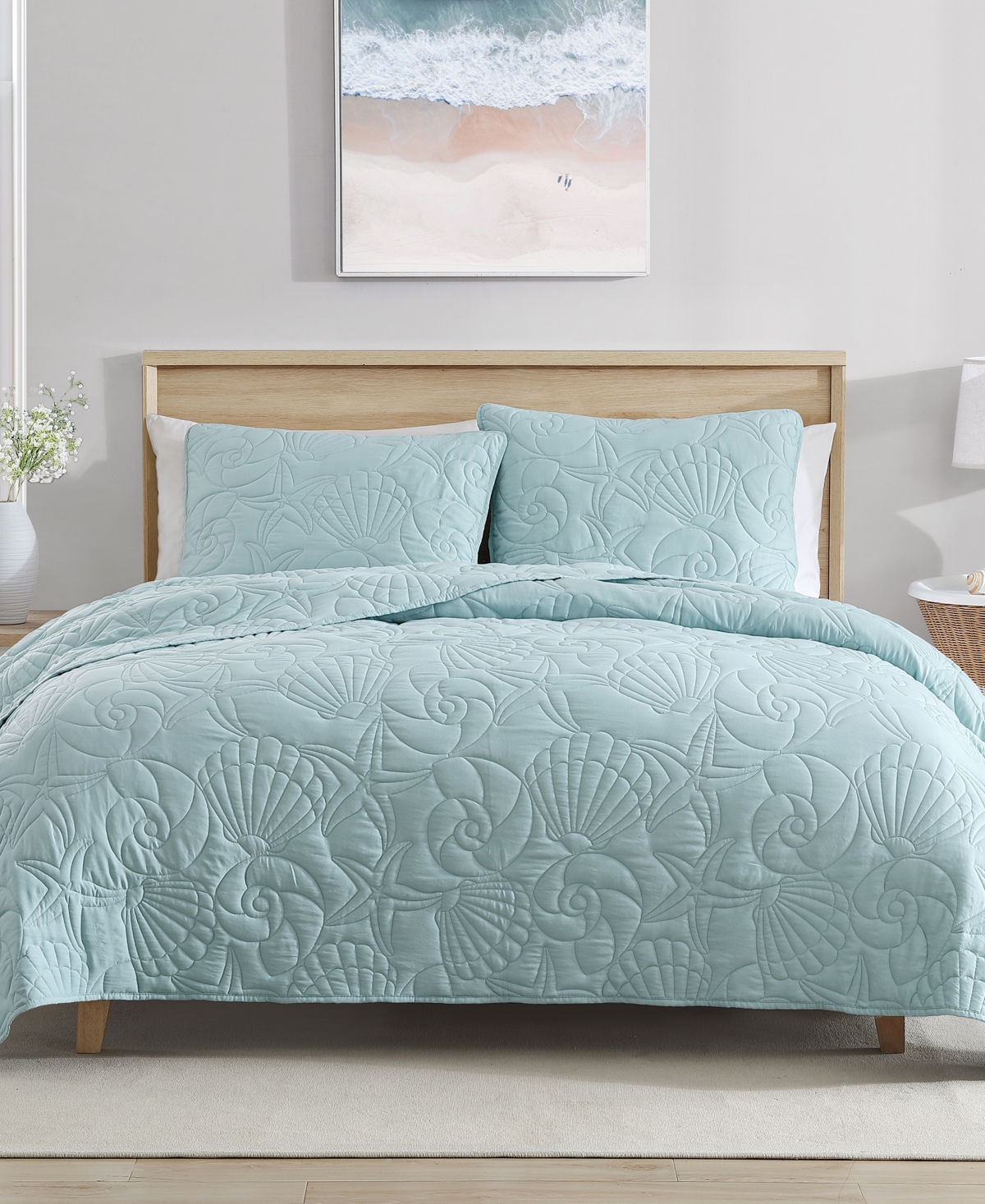 Carribbean Joe Shell Outline 3-Piece Quilt Set, Full/Queen