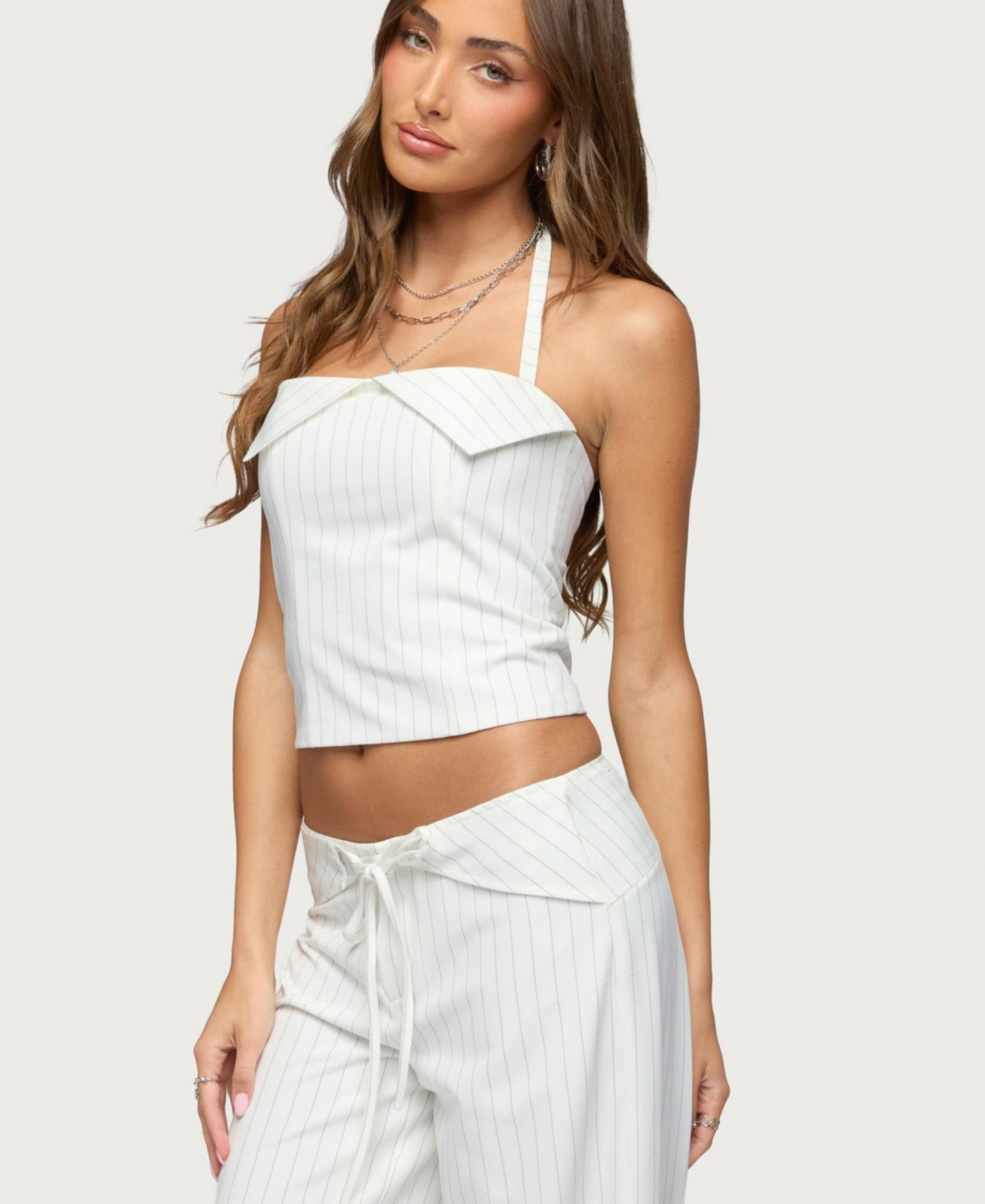 Женский топ Edikted Parker Pinstripe Halter, цвет: Белый — фото 4