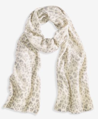 Leopard Cashmere Ribbed Muffler