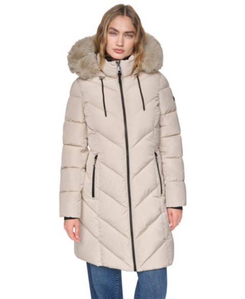 Женская куртка DKNY Walker Length Puffer with Faux Fur Trimmed Hood, цвет: Берёзовый