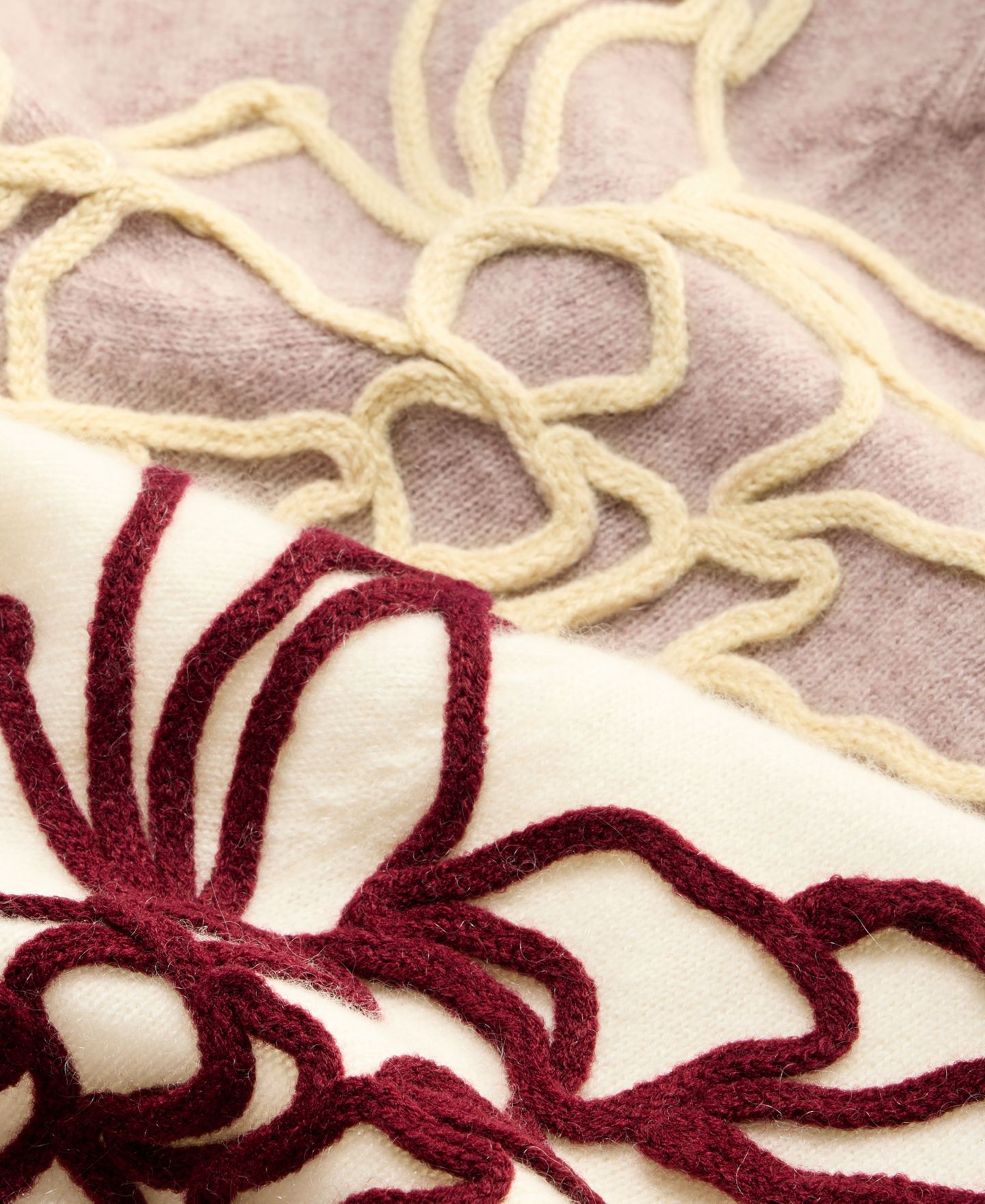 Женский свитер Charter Club 100% Cashmere Boatneck Embroidered Floral, цвет: Жемчужный серо-коричневый меланжевый — фото 2