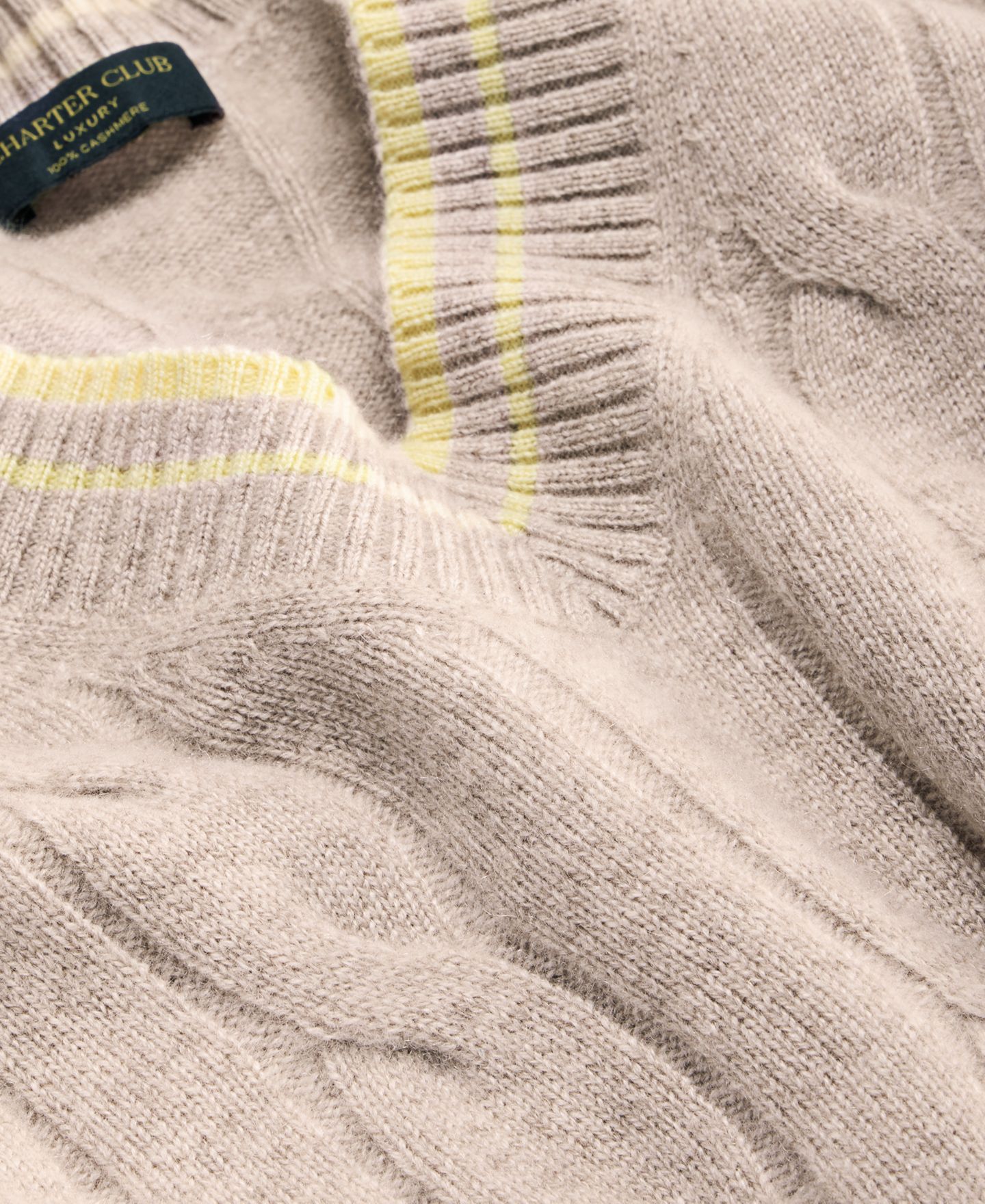 Женский свитер Charter Club 100% Cashmere Cable-Knit Tipped V-Neck, цвет: Жемчужный серо-коричневый меланжевый — фото 5