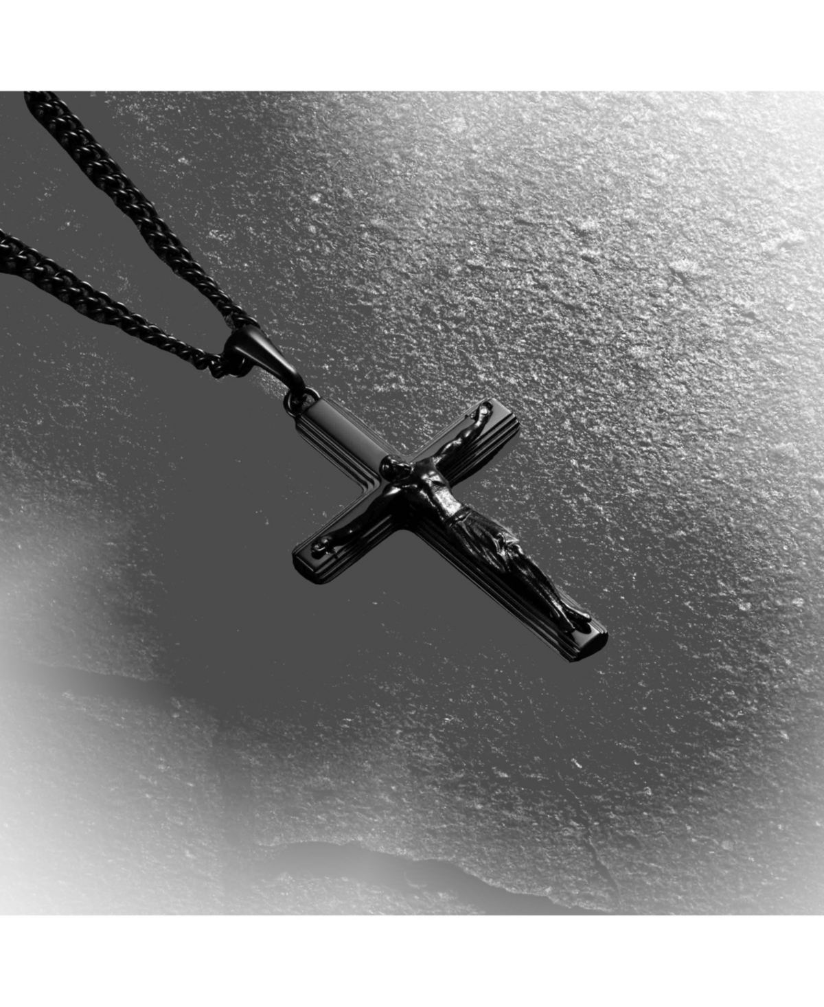 Vincero Crucifix Pendant - Stealth