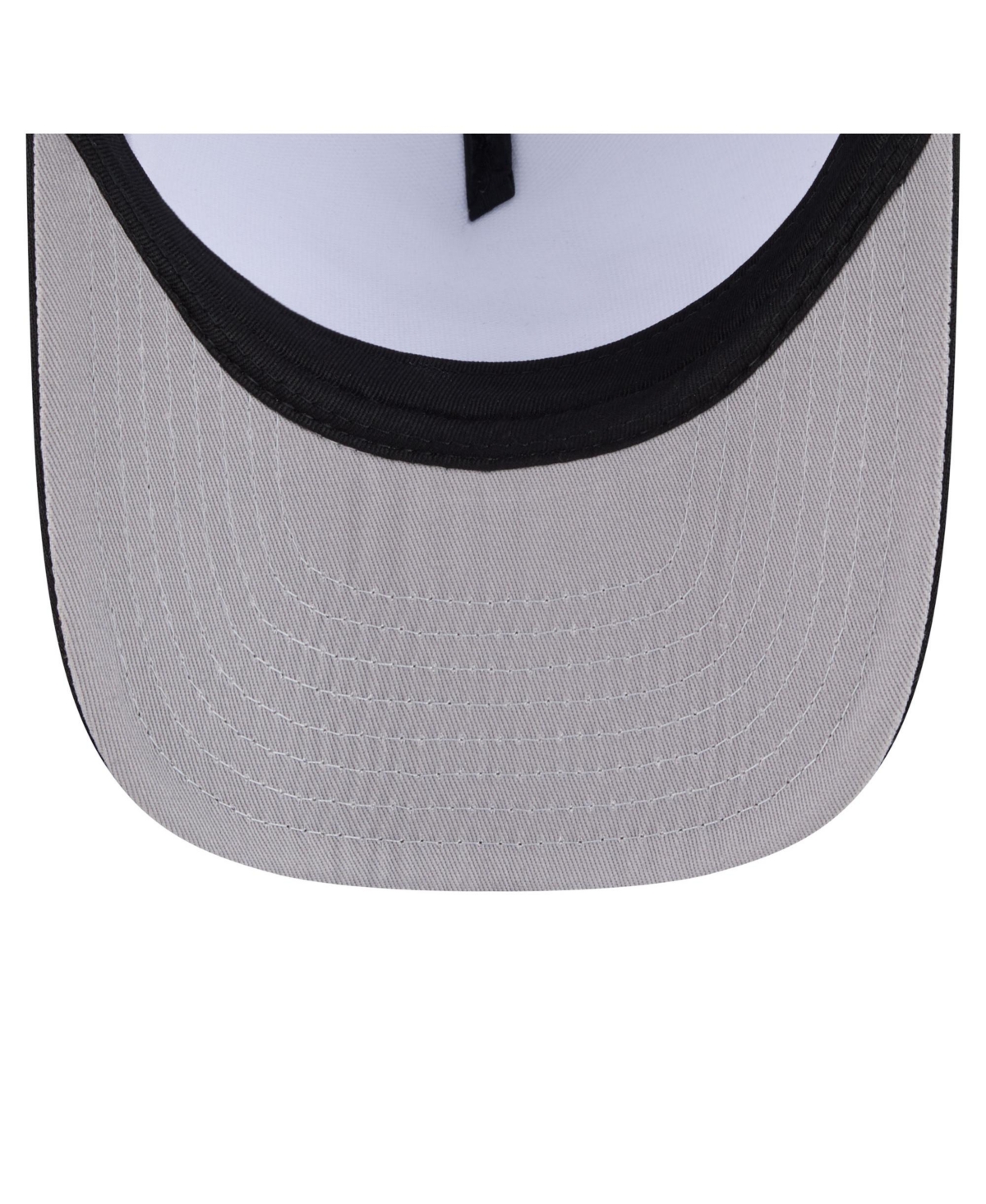 New Era Men's White/Black Chicago White Sox Foodie A-Frame 9FIFTY Trucker Snapback Hat