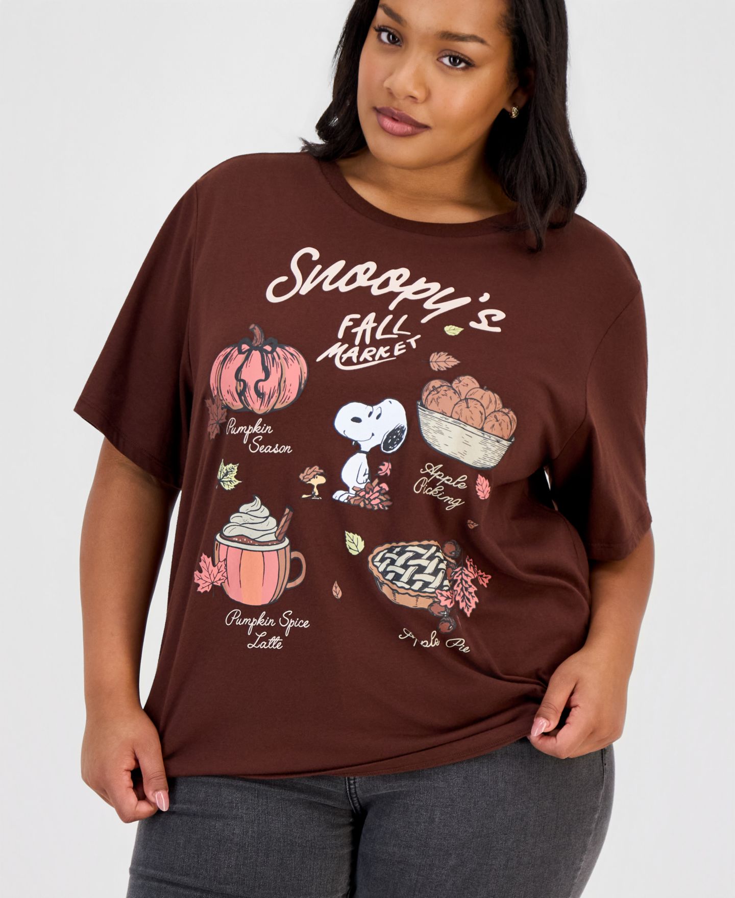 Женская футболка Grayson Threads, The Label Trendy Plus Size Snoopy Fall Market Graphic, цвет: Коричневый — фото 4