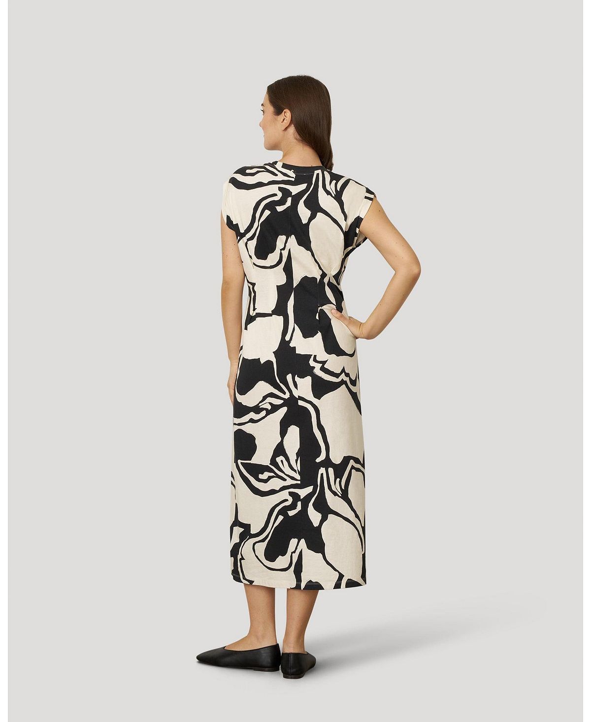 Cable & Gauge Women's Pleat Detail Maxi Dress view 2 — MAYCSS fashion products