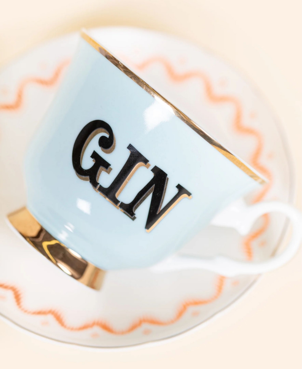 Yvonne Ellen Gin 2-Piece Teacup & Saucer Set