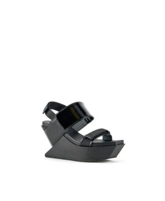 Women's Delta Run Wedge