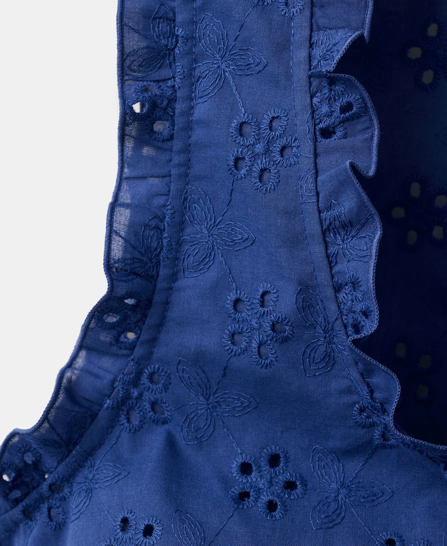 Женская блузка Mango Openwork Embroidery Cotton, цвет: Чернильный синий — фото 6