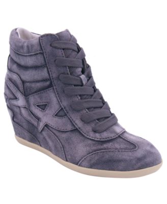 Women's Boradia Wedge Sneakers