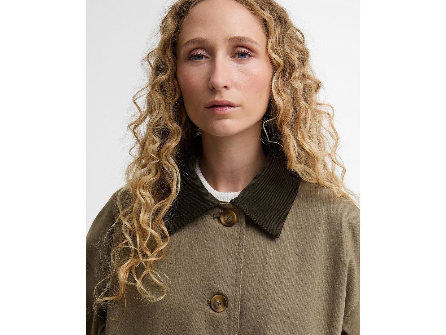 Женская куртка Barbour Cloverdale Casual, цвет: Зелёный — фото 3