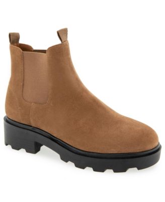 Women's Enza Lug Sole Chelsea Boot