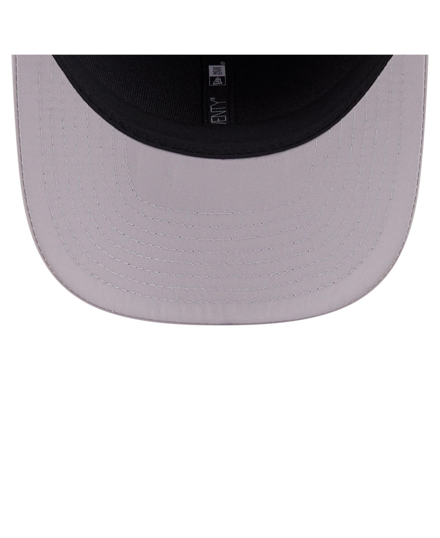 Мужская кепка New Era Gray New York Mets Laser Perforated 9SEVENTY Adjustable Hat — фото 2