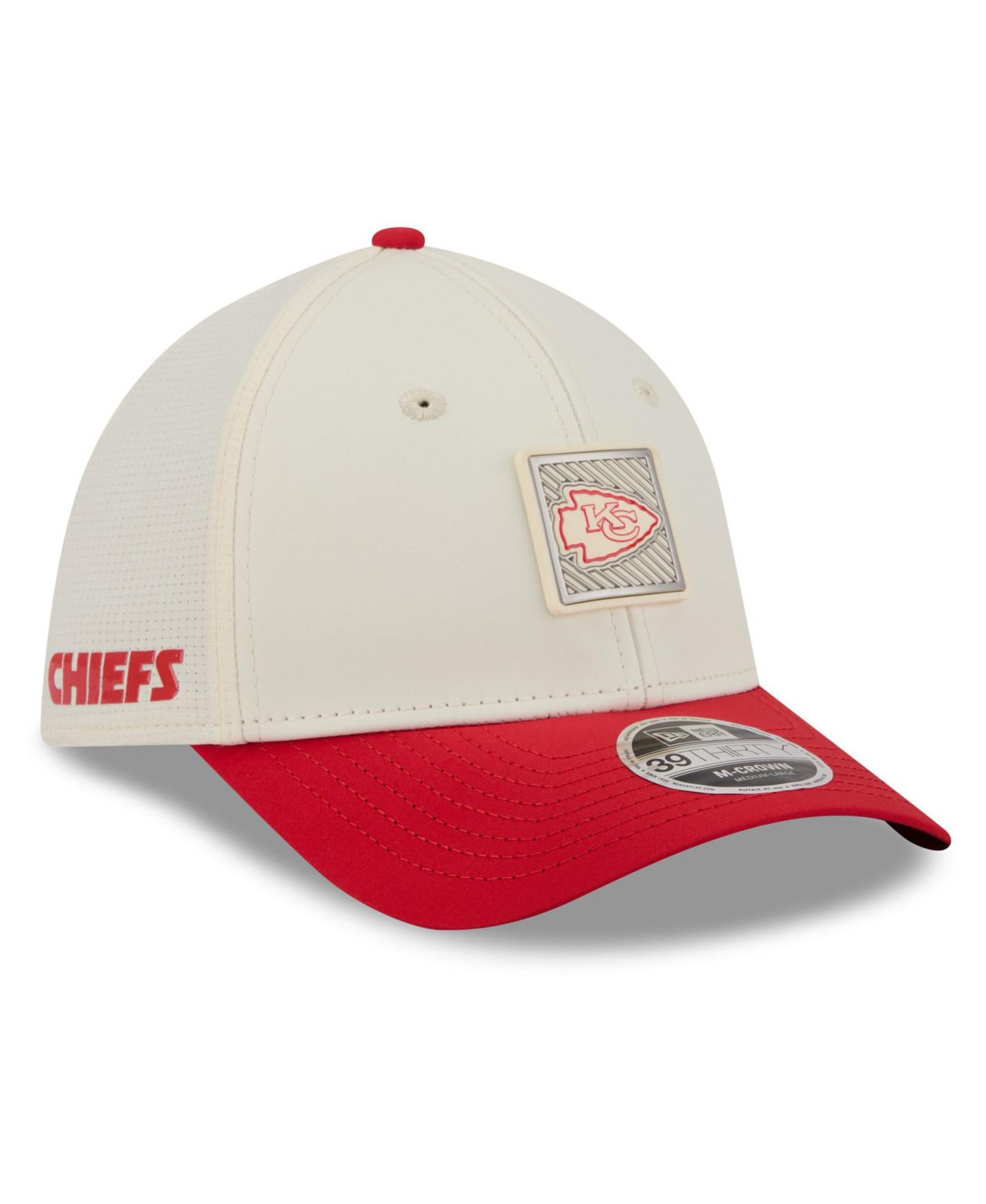 Мужская кепка New Era Cream/Red Kansas City Chiefs 2026 NFL Training Camp 39THIRTY Flex Hat — фото 1