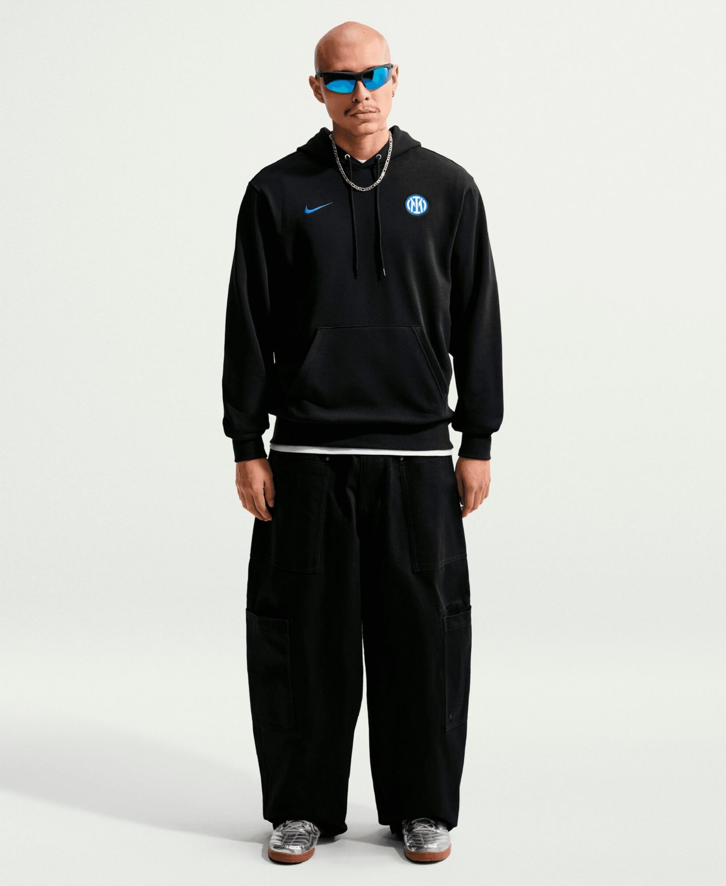 Мужское худи Nike Black Inter Milan Club Crest Fleece — фото 3