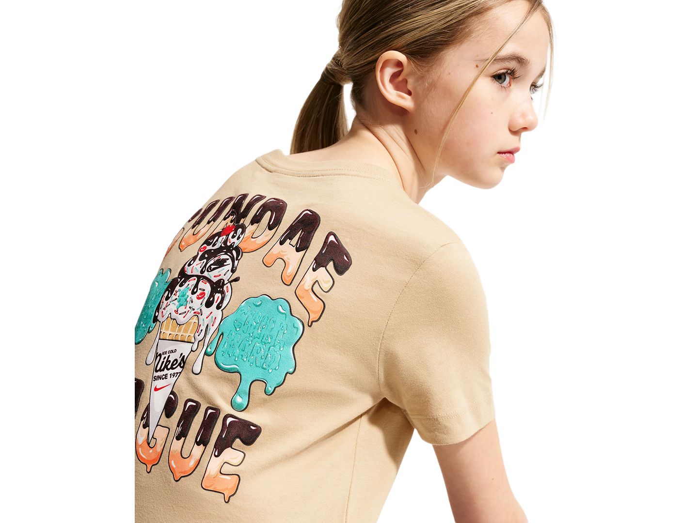 Детская футболка Nike Sportswear 8-20 Short-Sleeve T-Shirt, цвет: Льняной — фото 3