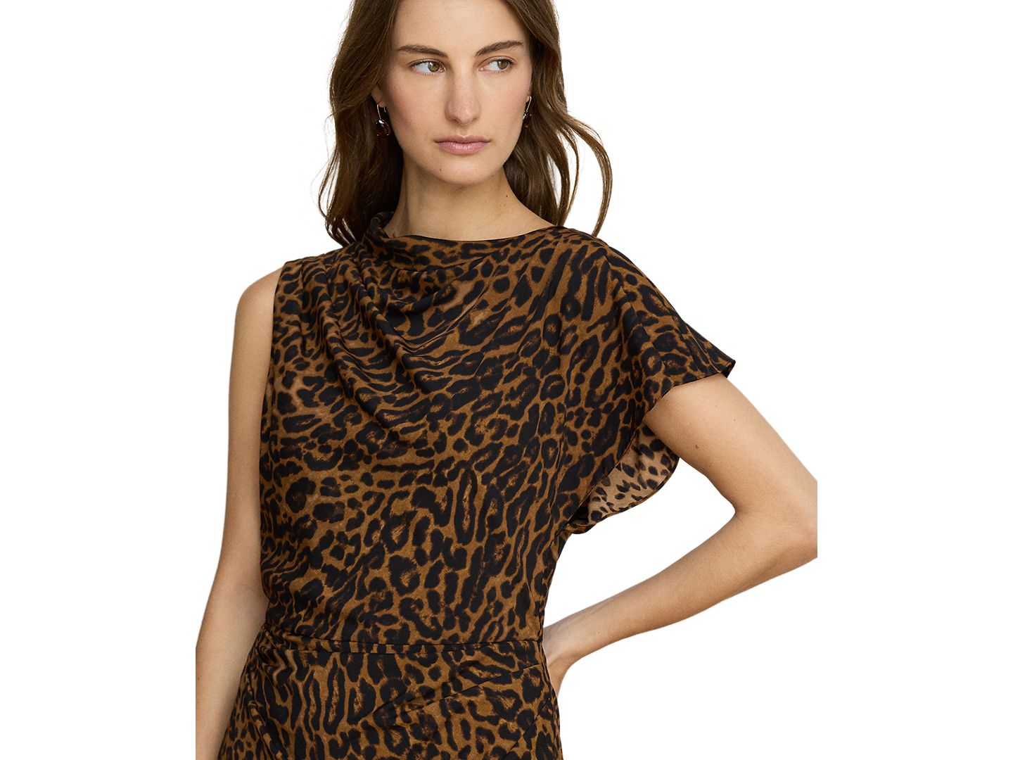 Женское платье Lauren Ralph Lauren Asymmetrical Neck Ocelot-Print Pleated Crepe, цвет: Рыжевато-коричневый разноцветный — фото 3