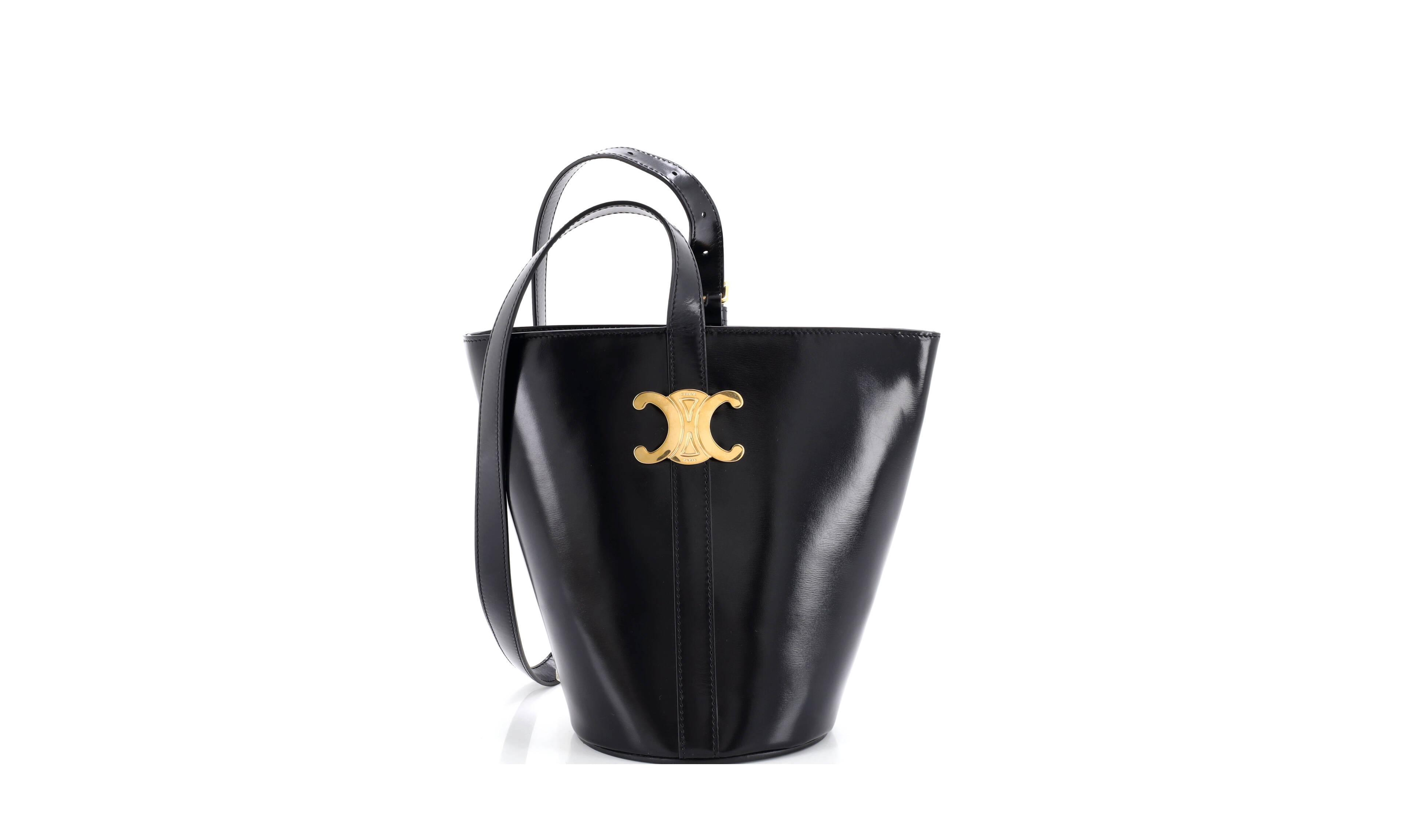 Pre-Owned Celine Small Triomph Bucket Bag Leather
