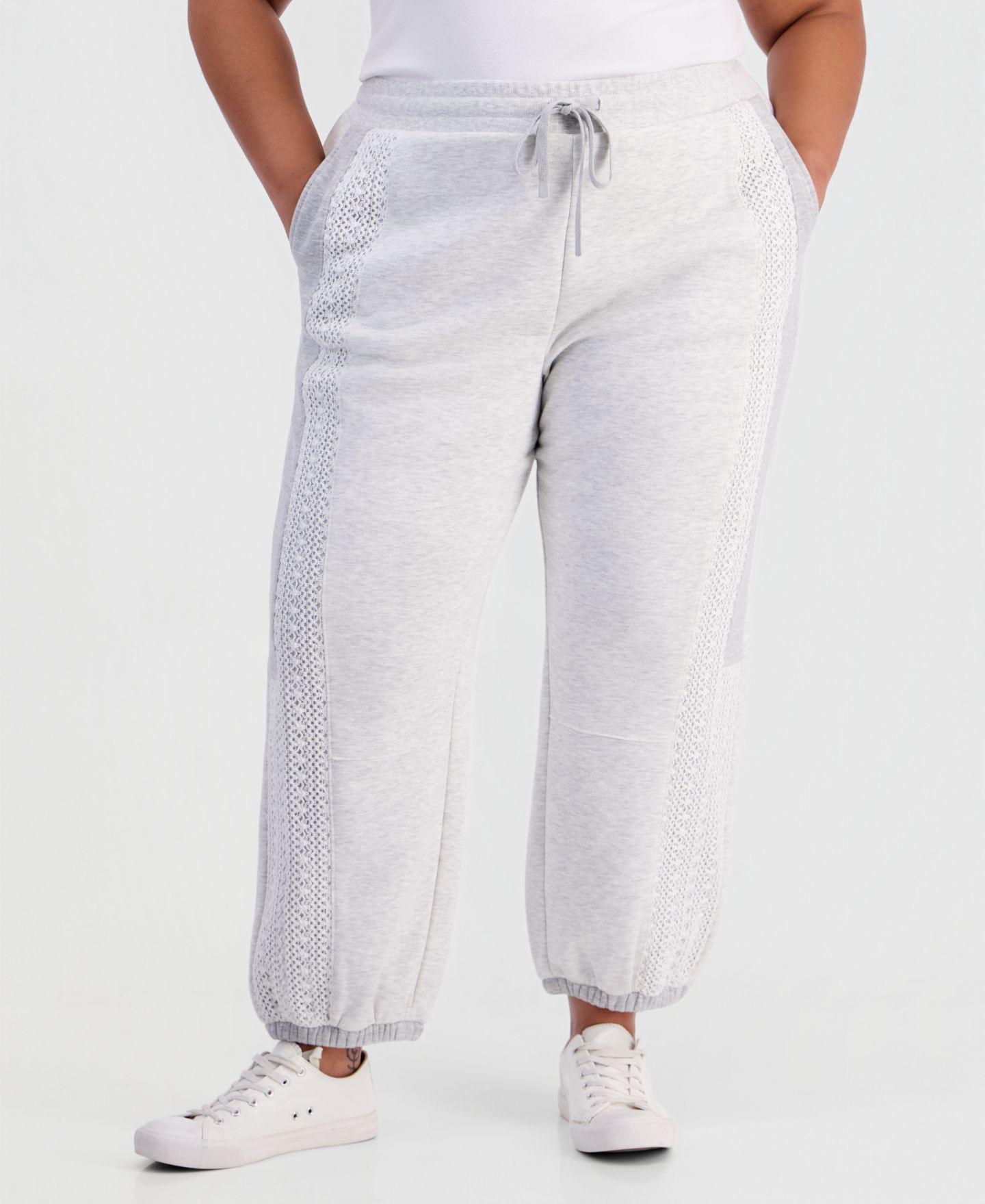 Женские брюки And Now This Plus Size Crochet High-Rise Fleece Jogger, цвет: Светлый серый — фото 3