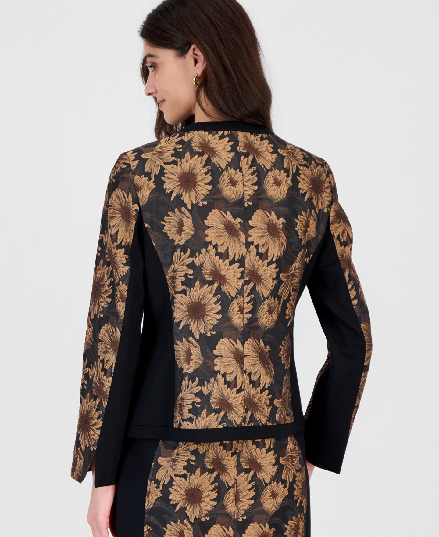 Женский кардиган Kasper Collarless Shoulder-Padded Floral, цвет: Чёрный разноцветный — фото 3