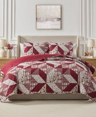 Cardinal Patchwork Quilted 2-Piece Quilt Set, Twin