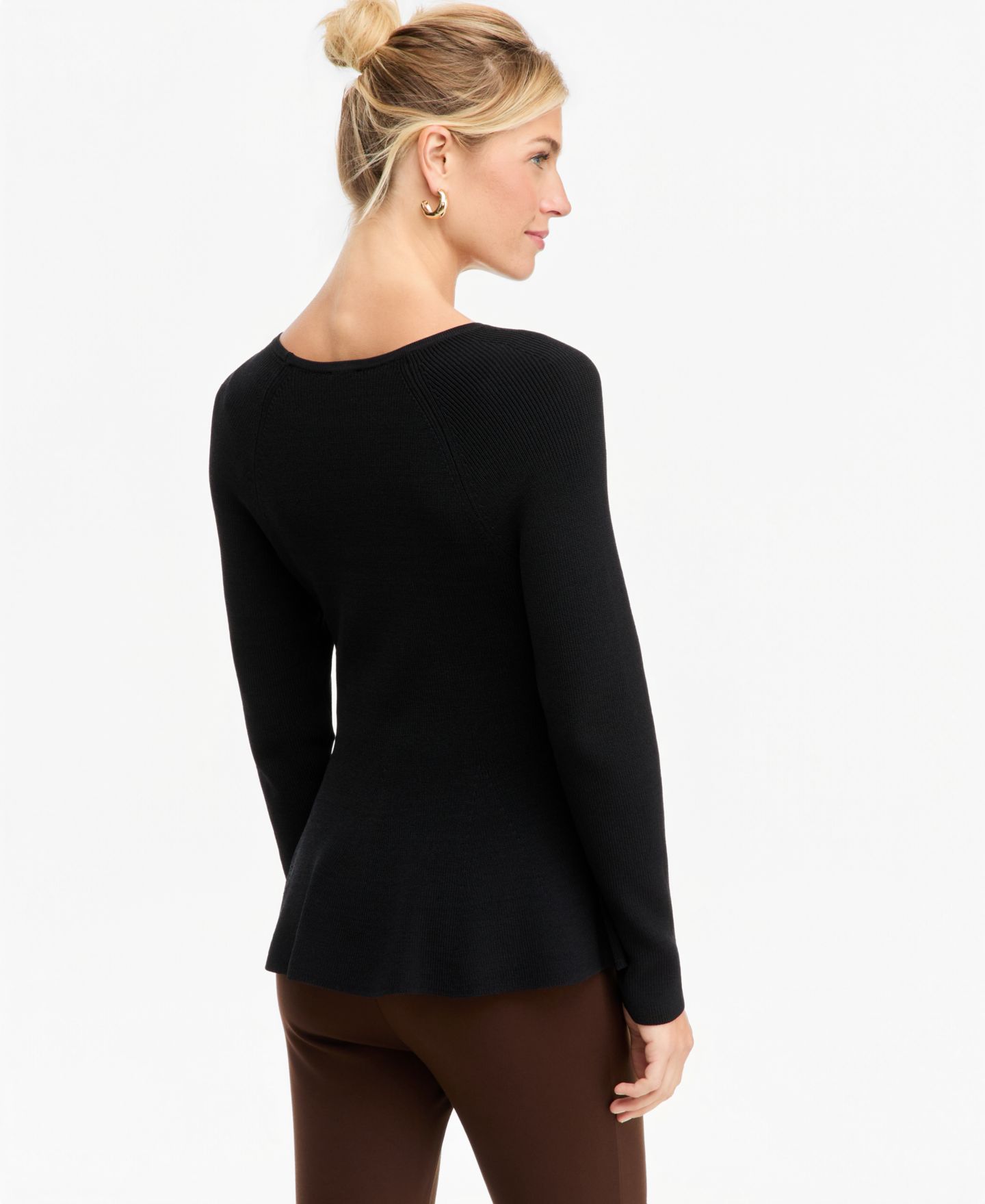 Женский свитер I.N.C. International Concepts Peplum Crewneck Long-Sleeve, цвет: Глубокий чёрный — фото 2